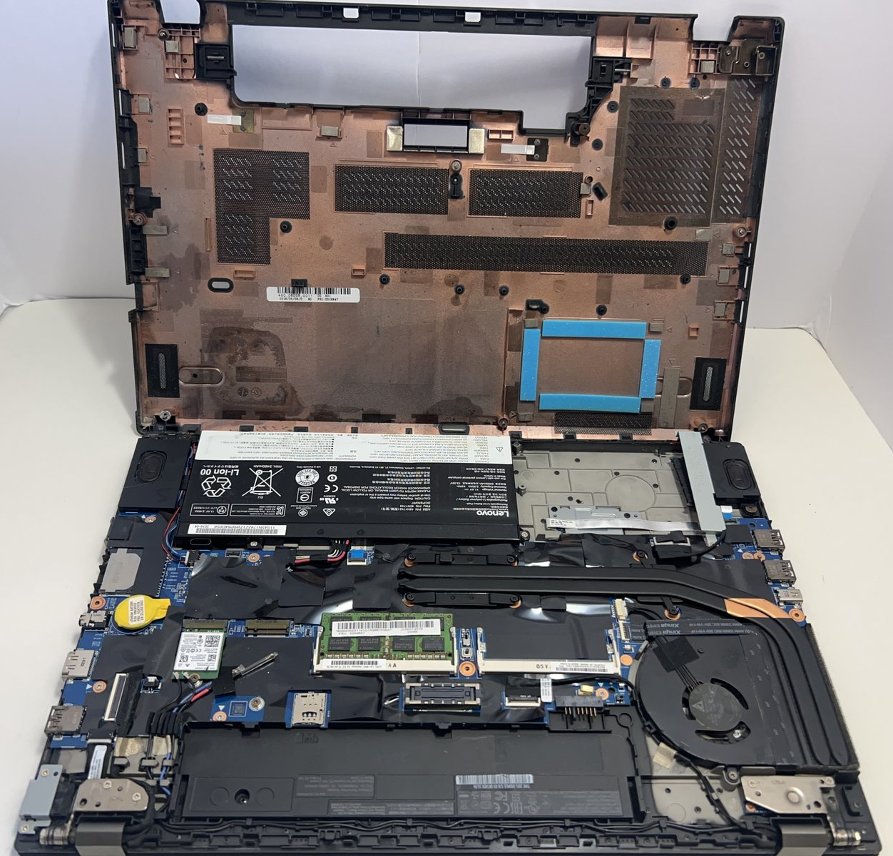 How to replace and fix LENOVO ThinkPad T560 P50S T550 W550S Speaker 00JT435 (ThinkPad P50s)